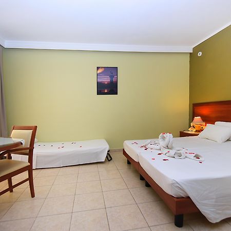 Esmeralda Hotel Kremastí Екстериор снимка