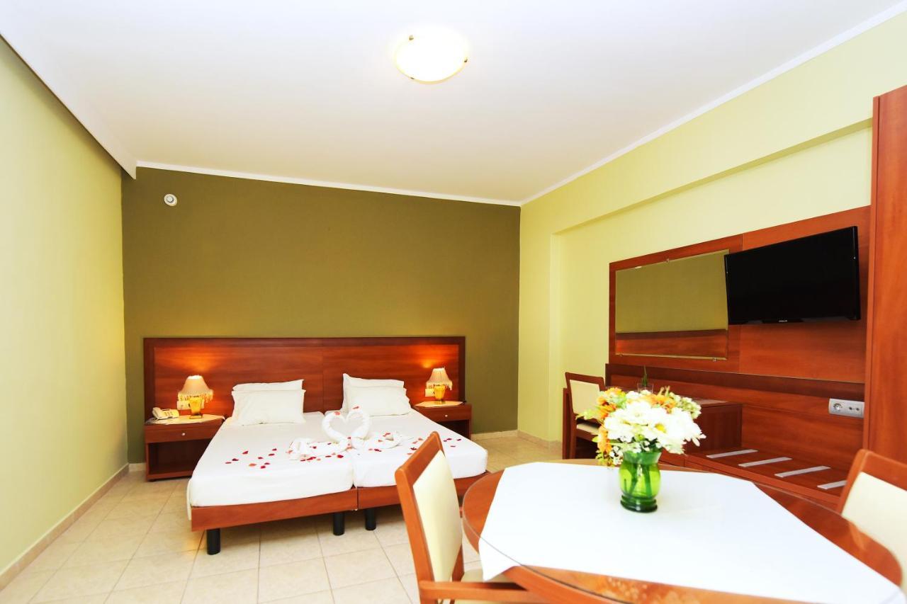 Esmeralda Hotel Kremastí Екстериор снимка