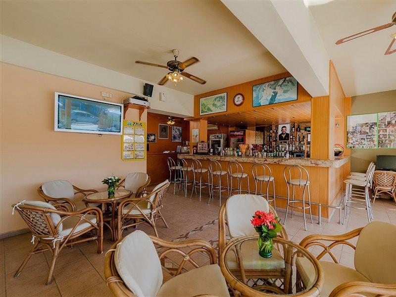 Esmeralda Hotel Kremastí Екстериор снимка